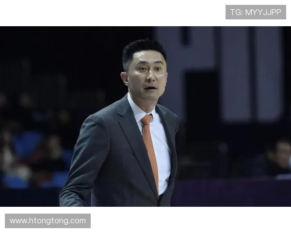 广东男篮杜锋因病就诊 助教临时指挥
